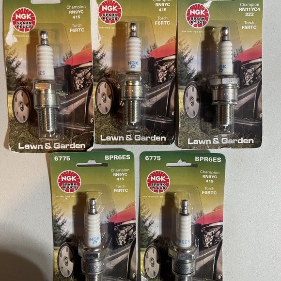 (4) NGK Spark Plug for Honda Engines & Other Small Engines, 6775 - Picture 1 of 2